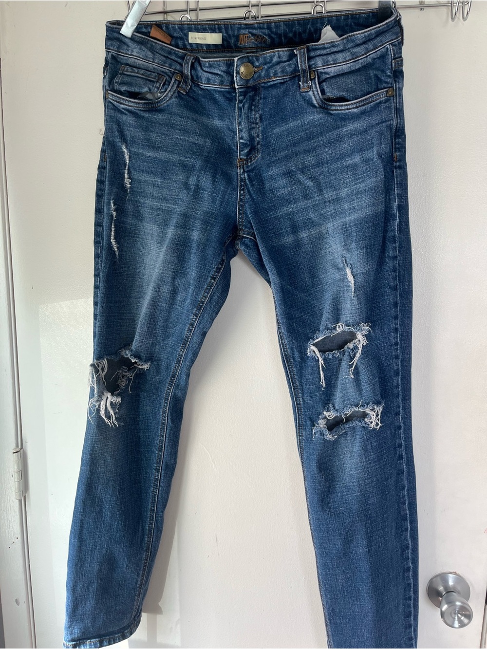 Kut from the Kloth Distressed Dark Blue Skinny Jeans